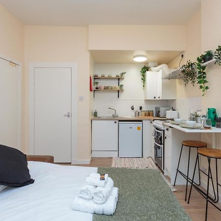 Апартаменти Cosy 1 Bed Flat Near City Centre Единбург Екстер'єр фото